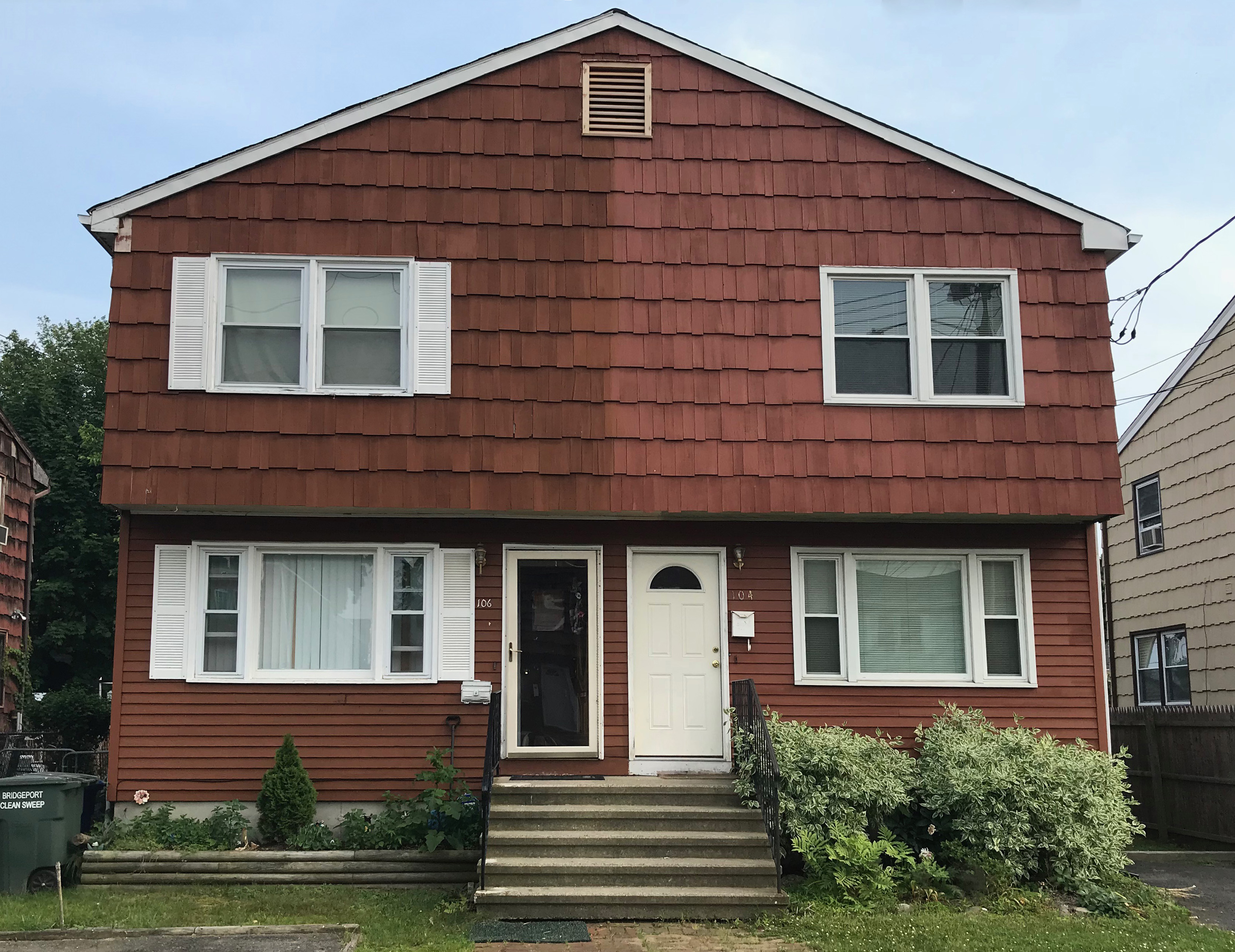 104 Yacht EXTERIOR Black Rock Homes for Sale